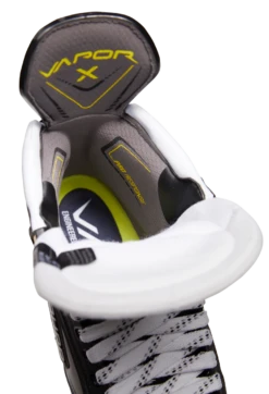 Bauer Vapor 3X Pro Senior Roller Skates 9 Bauer Vapor 3X Pro Senior Roller Skates -Pro Hockey Supplies 1060217 RH VAPOR 3X PRO SKATE 0522 clipped dc641b8a 5378 4719 a5bb 0dda88258395