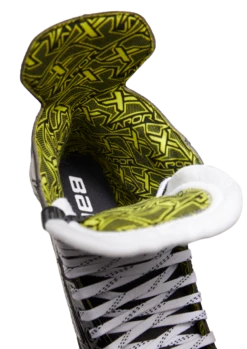 Bauer Vapor X3.5 Intermediate Roller Skates 9 Bauer Vapor X3.5 Intermediate Roller Skates -Pro Hockey Supplies 1060231 RH Vapor X3.5 Skate 0525 clipped