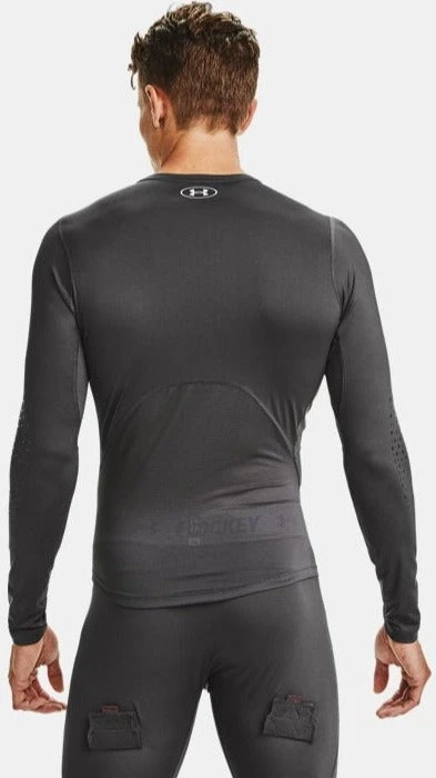 Under Armour Men's Fitted Grippy Long Sleeve 4 Under Armour Men's Fitted Grippy Long Sleeve - Image 2